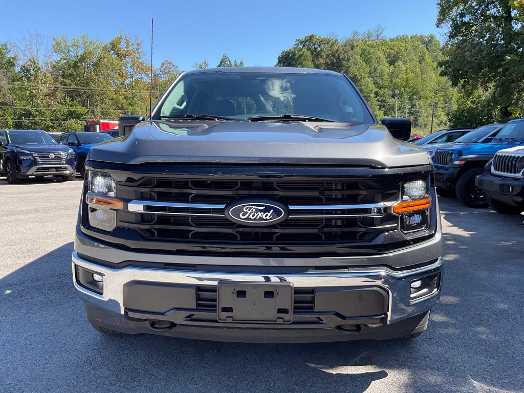 Used 2025 Ford F150 XLT w/ Equipment Group 301A Standard AWD/4WD image 2