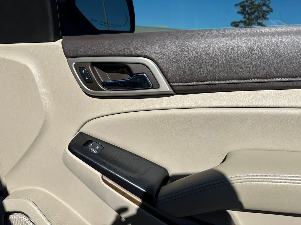 Used 2020 GMC Yukon XL Denali image 39