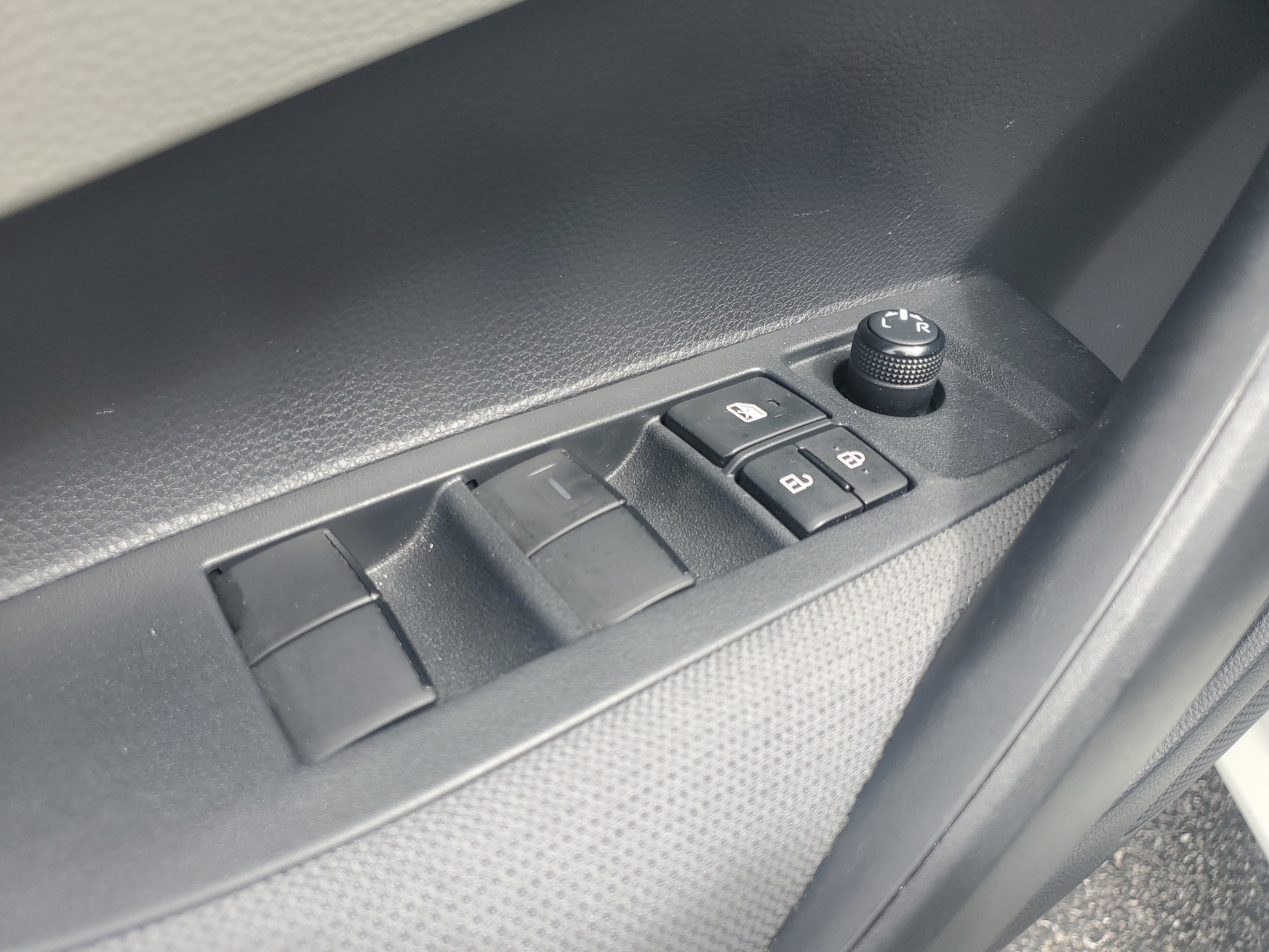 Certified 2021 Toyota Corolla LE FWD image 23