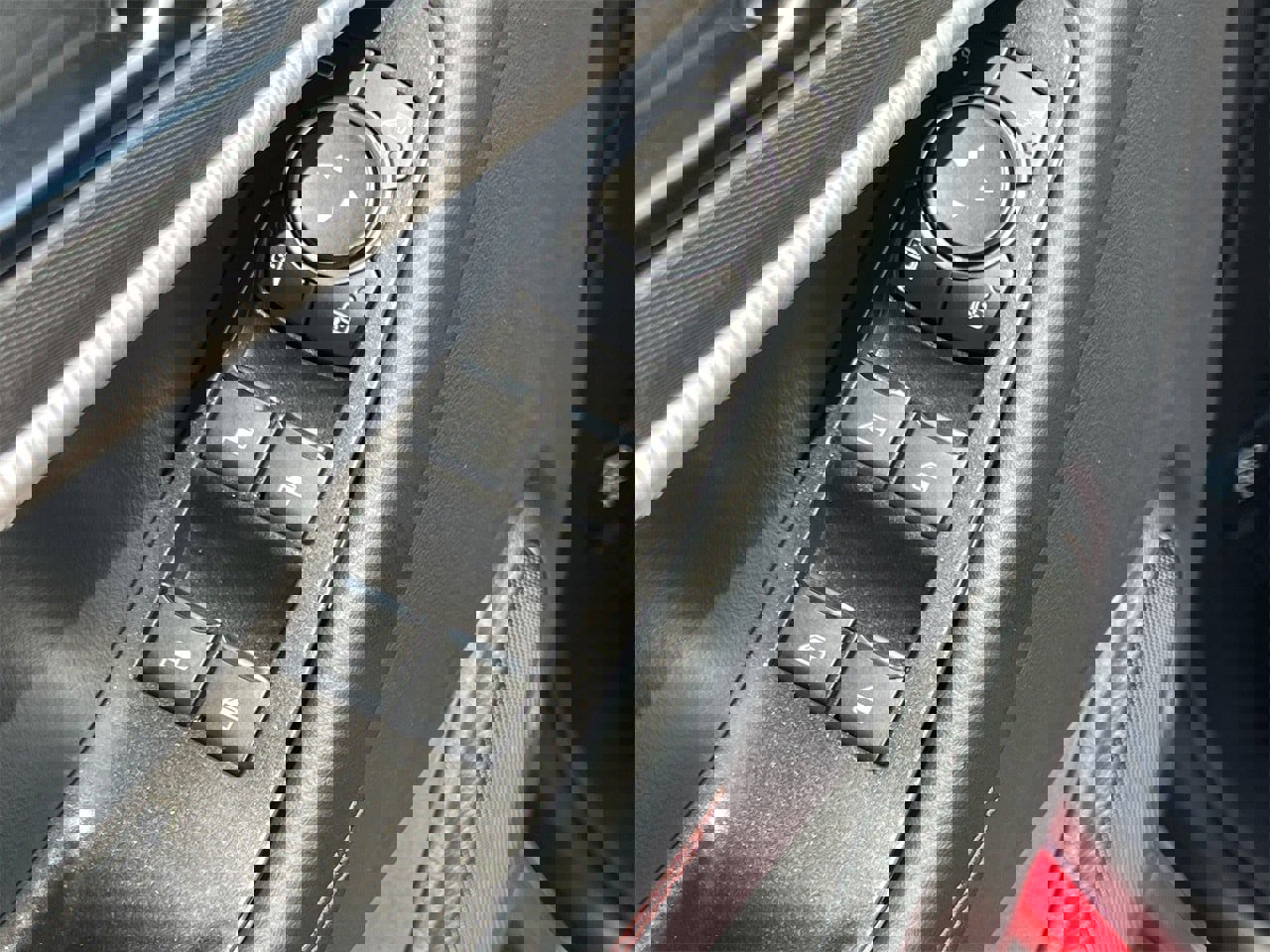 New 2025 Ford Explorer ST-Line w/ Premium Package image 19