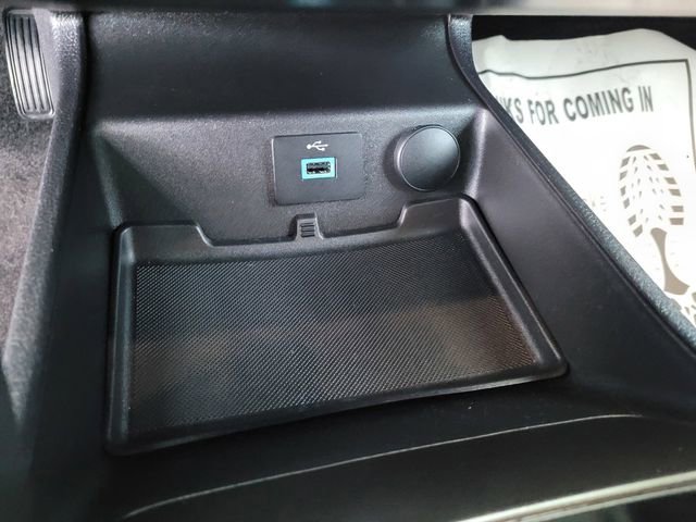 Used 2018 Ford Fusion SE image 15