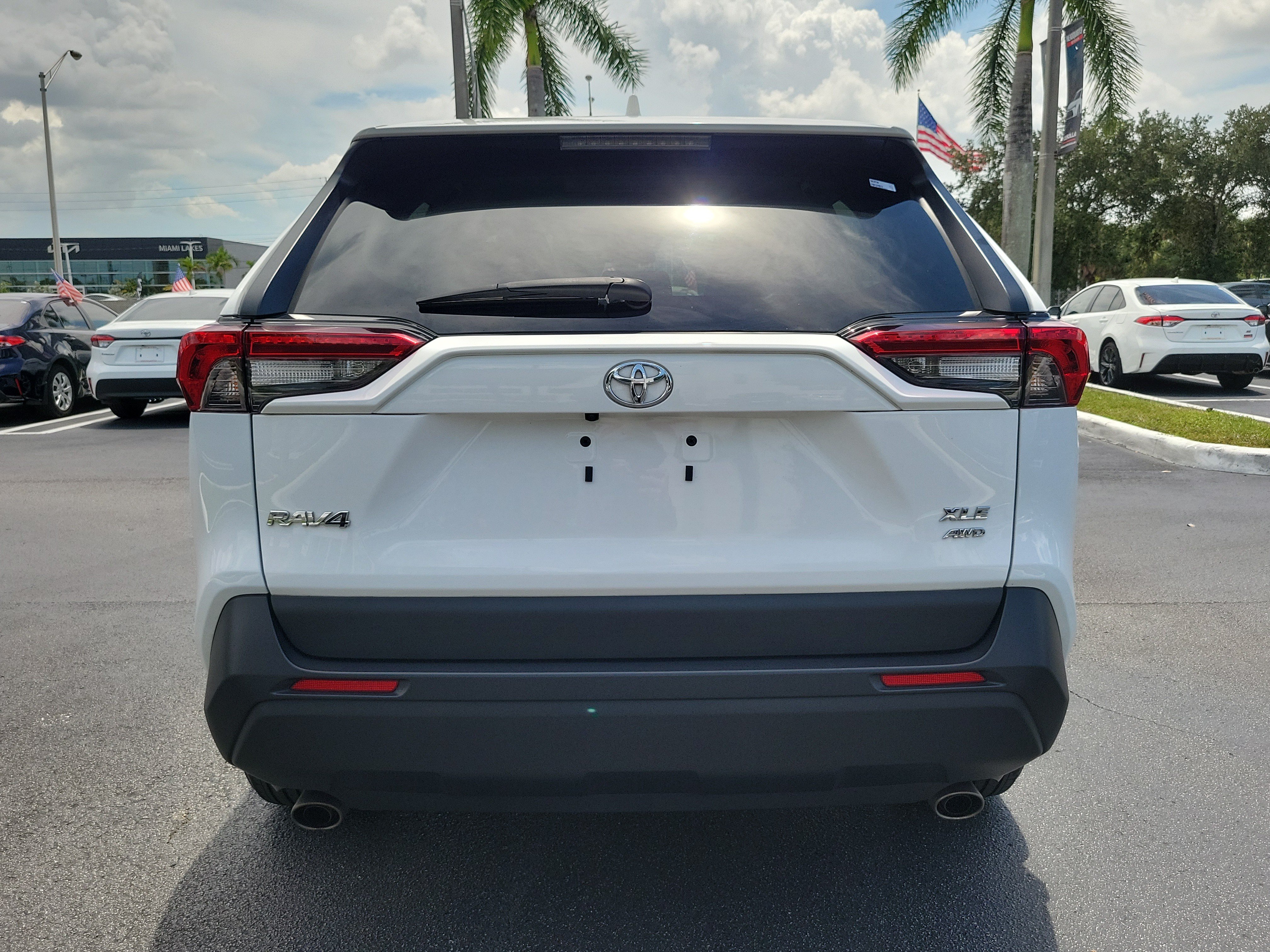 Used 2024 Toyota RAV4 XLE AWD/4WD image 10