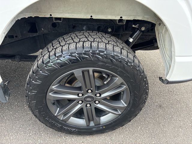 Used 2023 Ford F150 Lariat w/ Equipment Group 502A High image 12