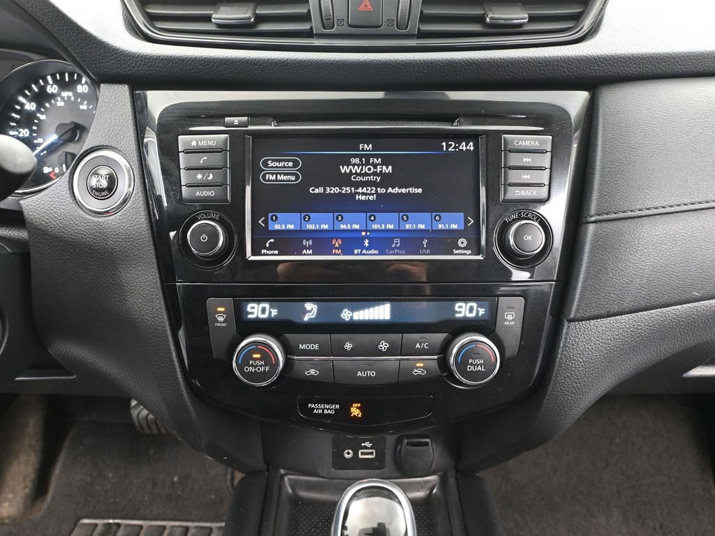 Used 2020 Nissan Rogue SV image 30