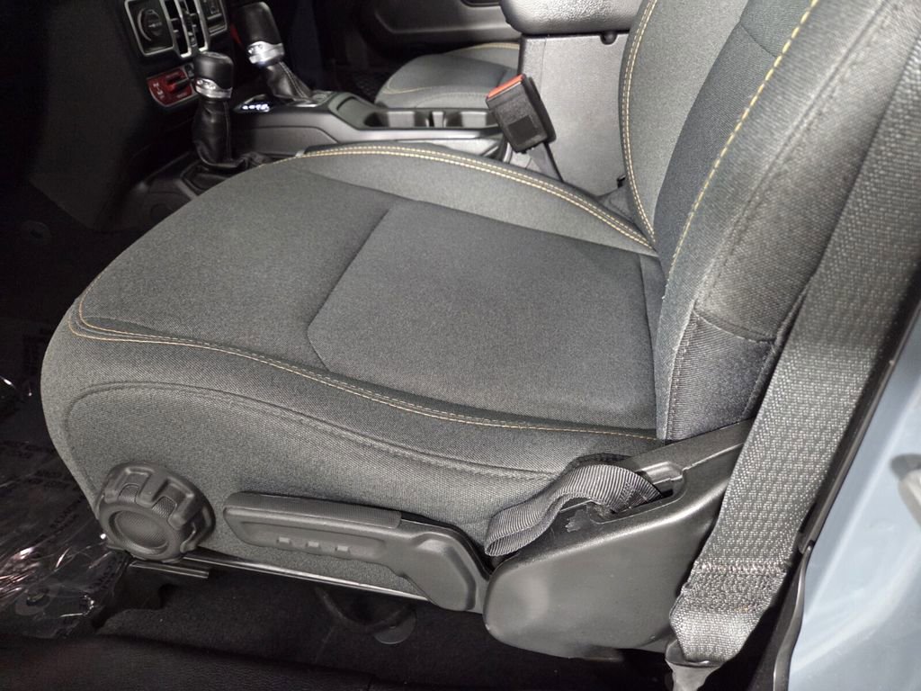 Certified 2025 Jeep Wrangler Willys image 16