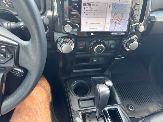 Used 2021 Toyota 4Runner Venture w/ Moonroof Package AWD/4WD image 19
