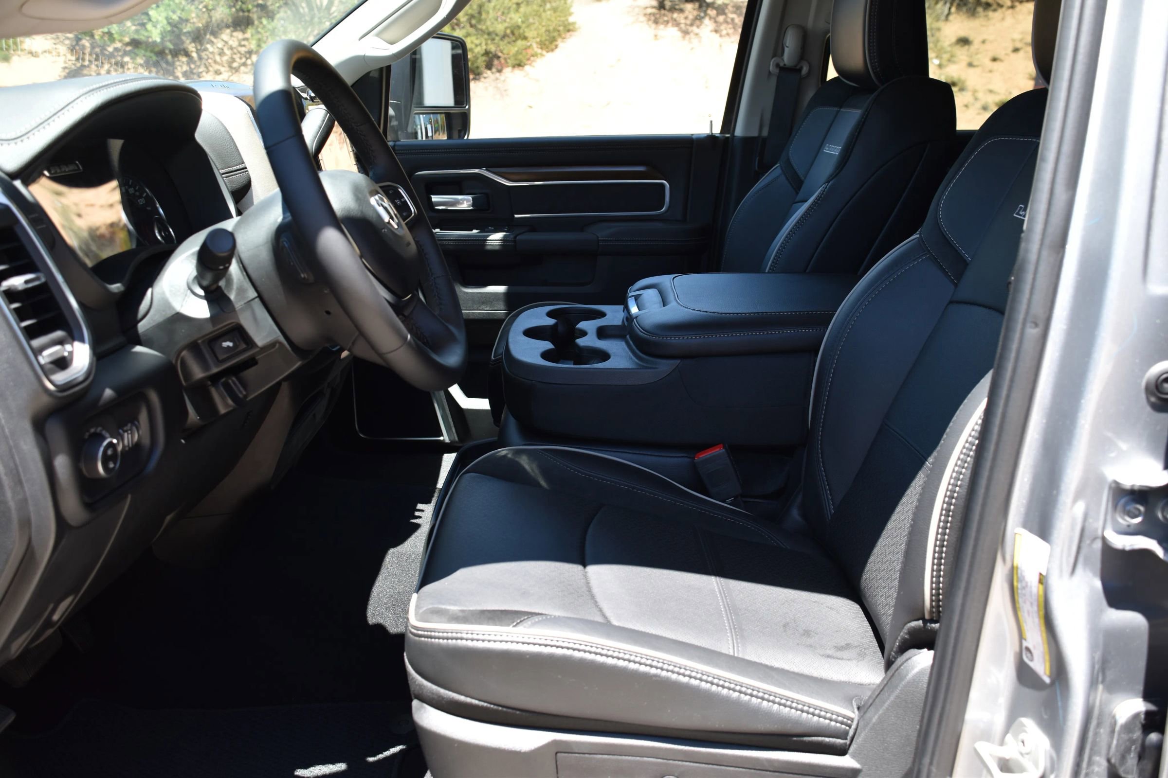 Used 2024 RAM 2500 Laramie image 11