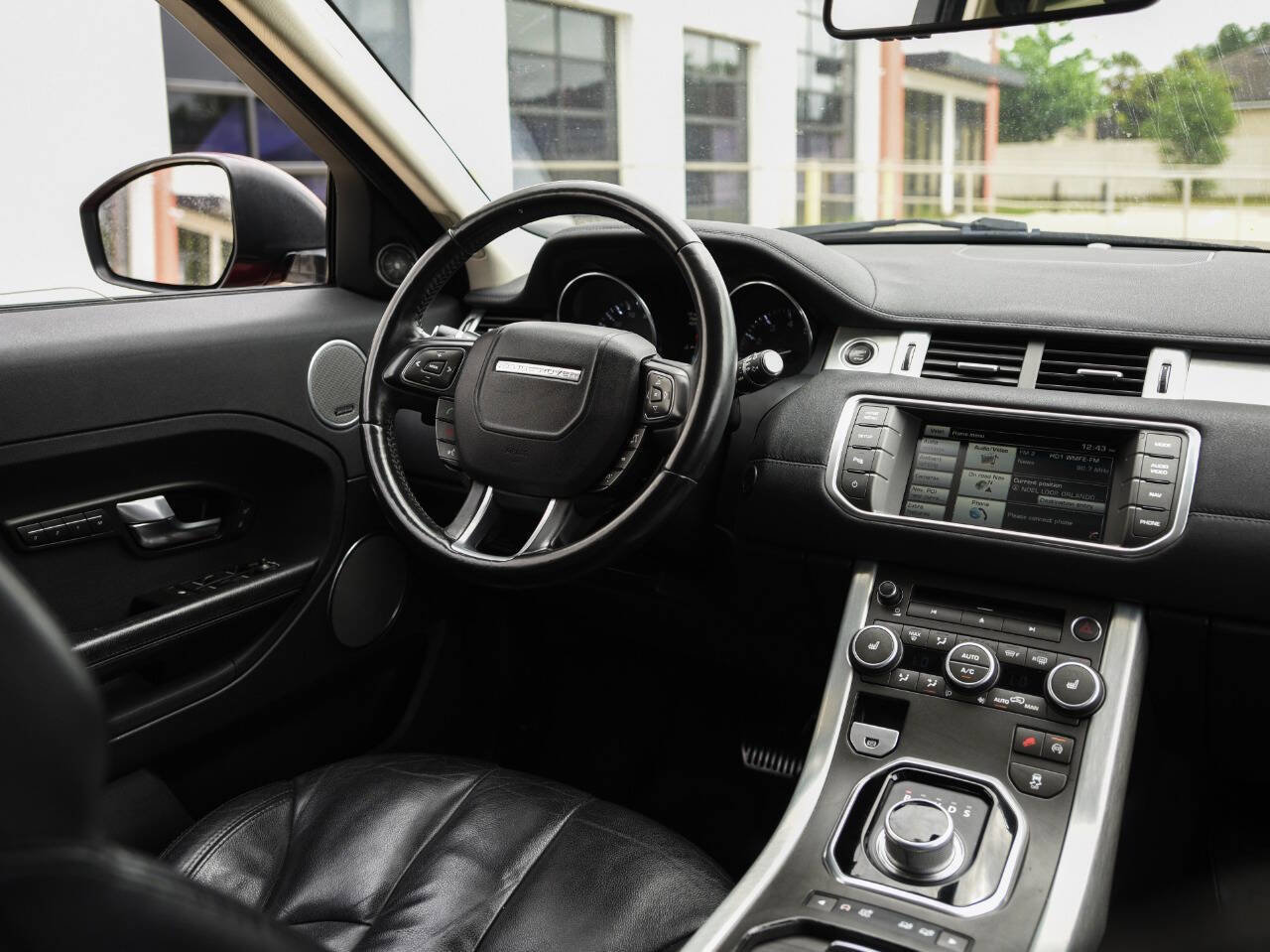 Used 2015 Land Rover Range Rover Evoque Pure Plus AWD/4WD image 17