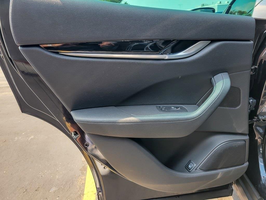 Used 2022 Maserati Levante GT image 19