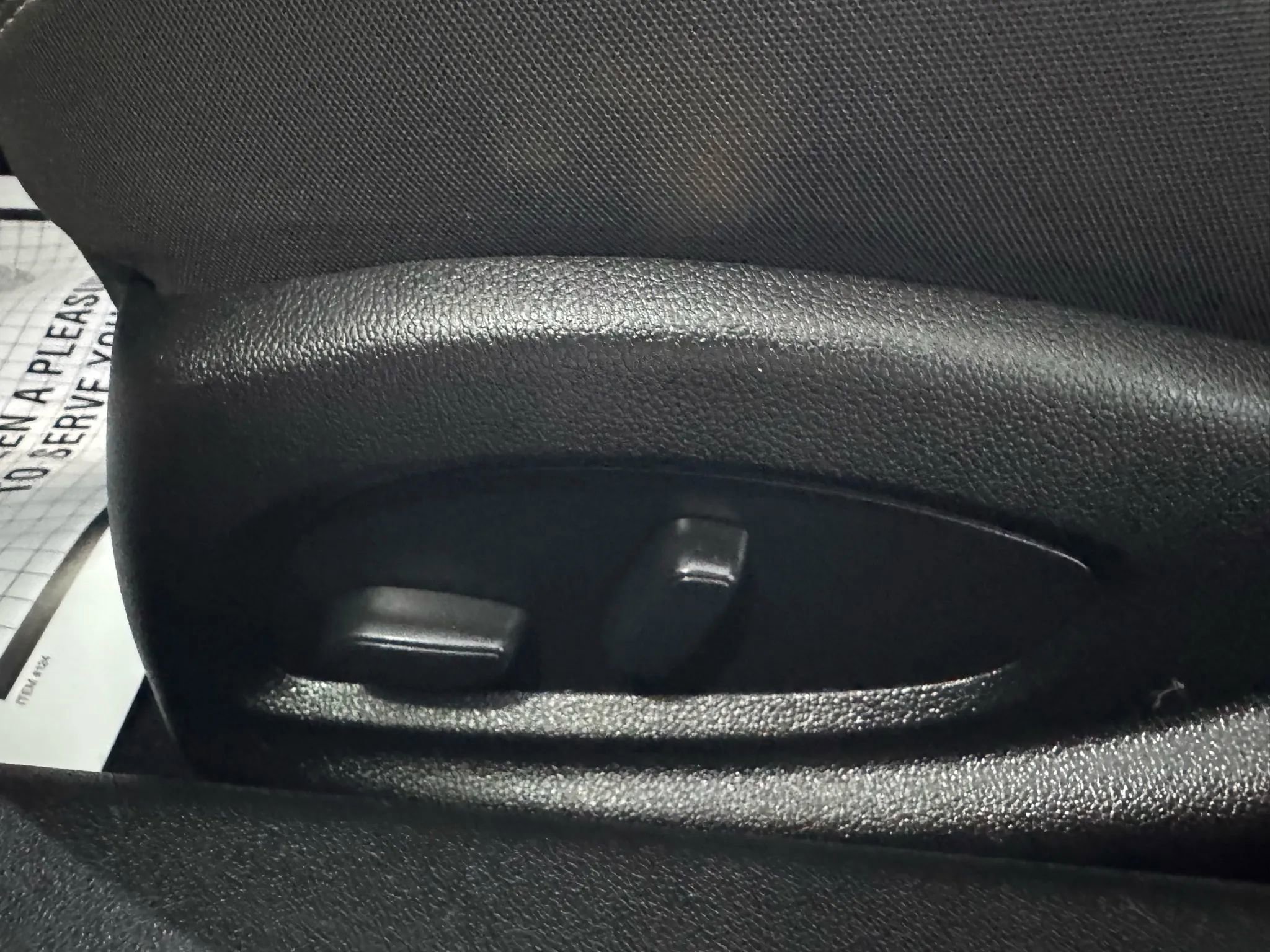 Used 2021 Chevrolet Camaro LT w/ Technology Package image 11