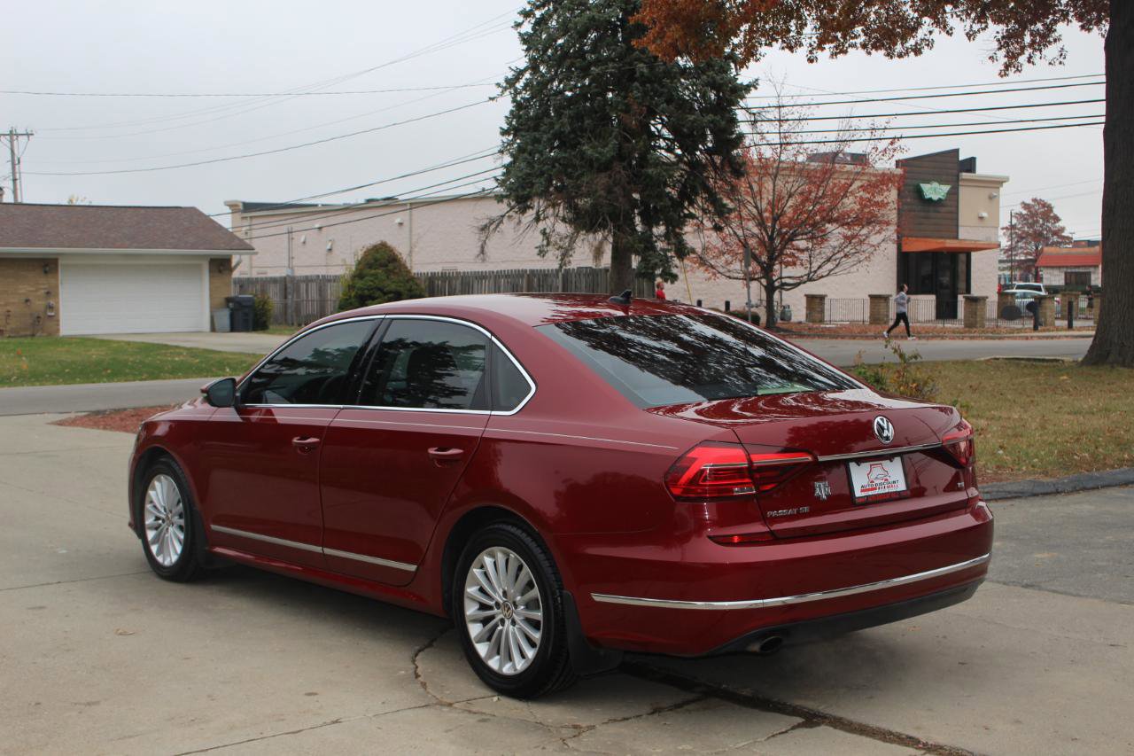 Used 2017 Volkswagen Passat 1.8T SE image 7
