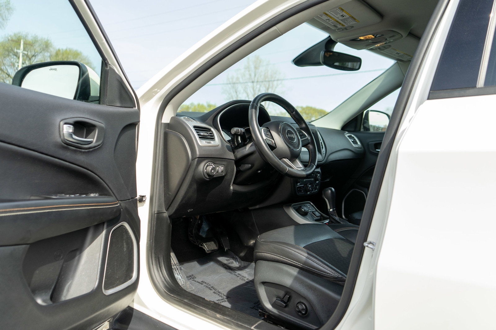 Used 2019 Jeep Compass Latitude w/ Popular Equipment Group image 13