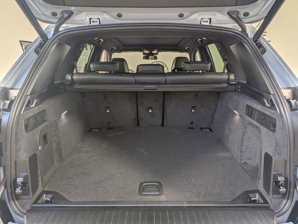 New 2026 BMW X5 xDrive40i w/ M Sport Package image 19