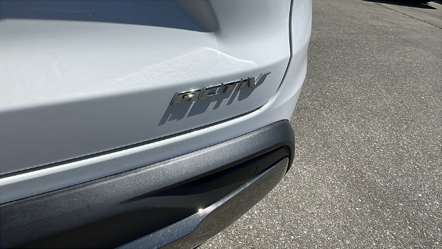 New 2026 Chevrolet Trax ACTIV w/ Driver Confidence Package FWD image 31