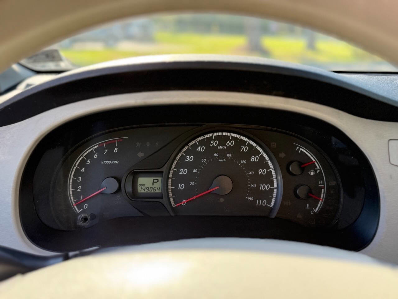 Used 2011 Toyota Sienna LE image 30