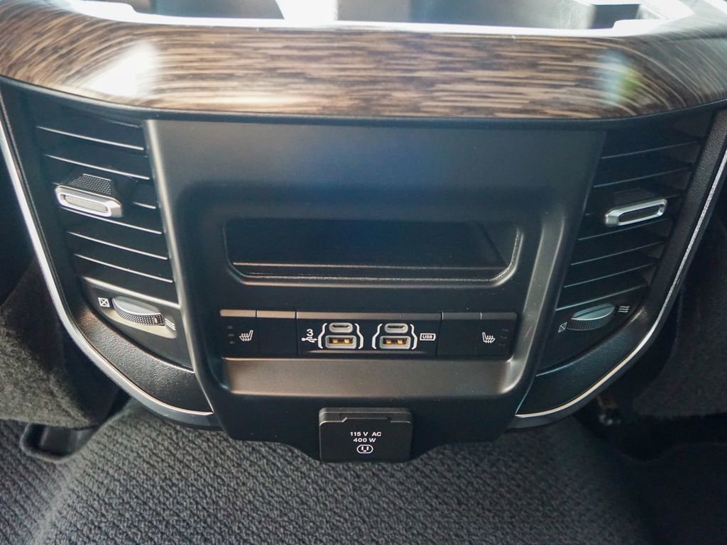 Used 2019 RAM 3500 Laramie image 38
