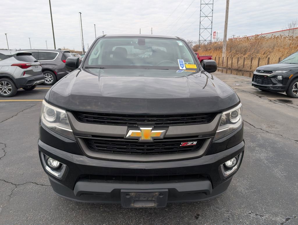 Used 2015 Chevrolet Colorado Z71 image 2