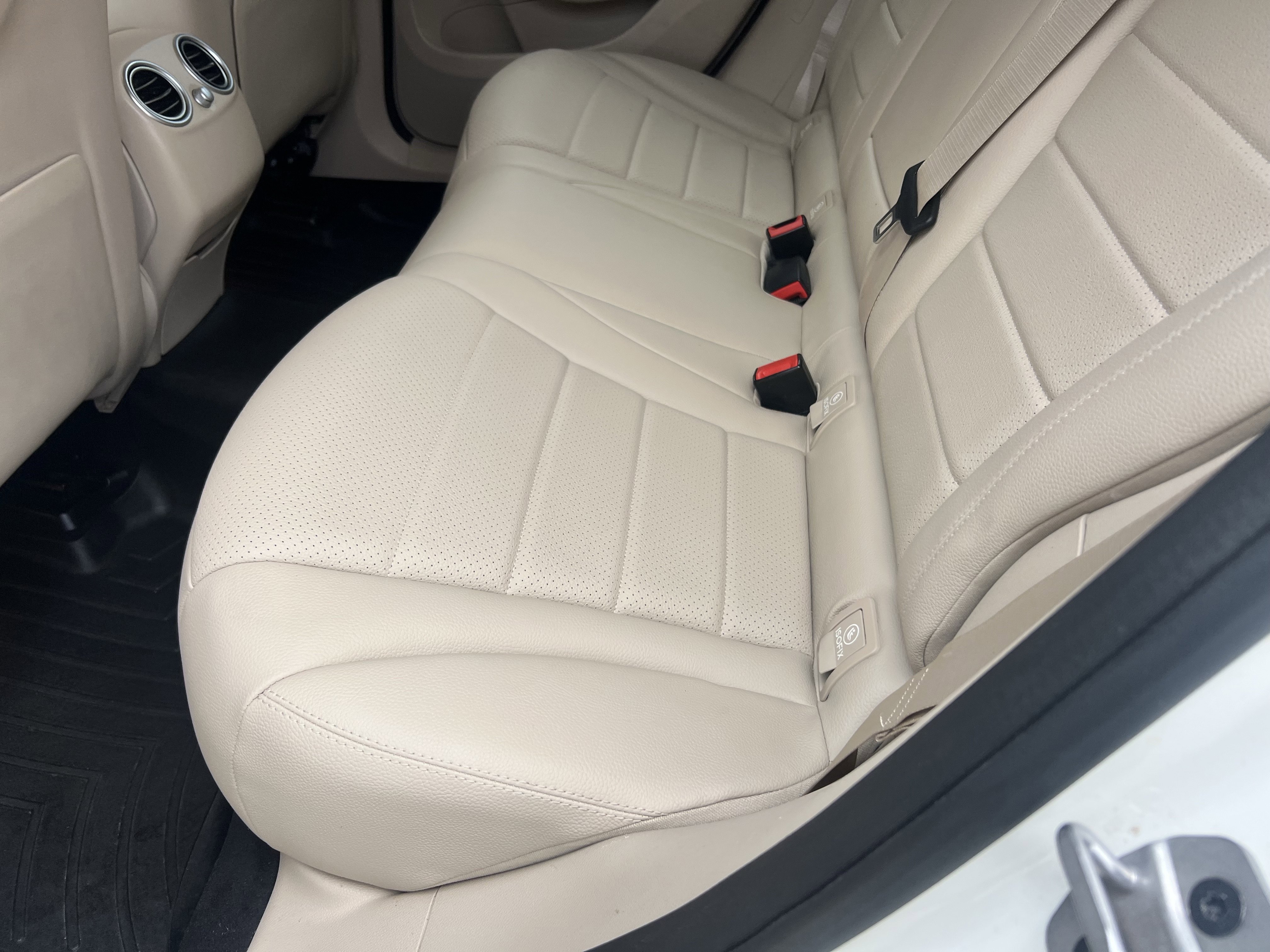 Used 2022 Mercedes-Benz GLC 300 image 31