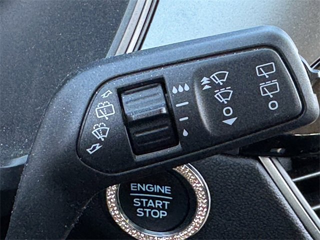Used 2025 Ford Escape Active image 21