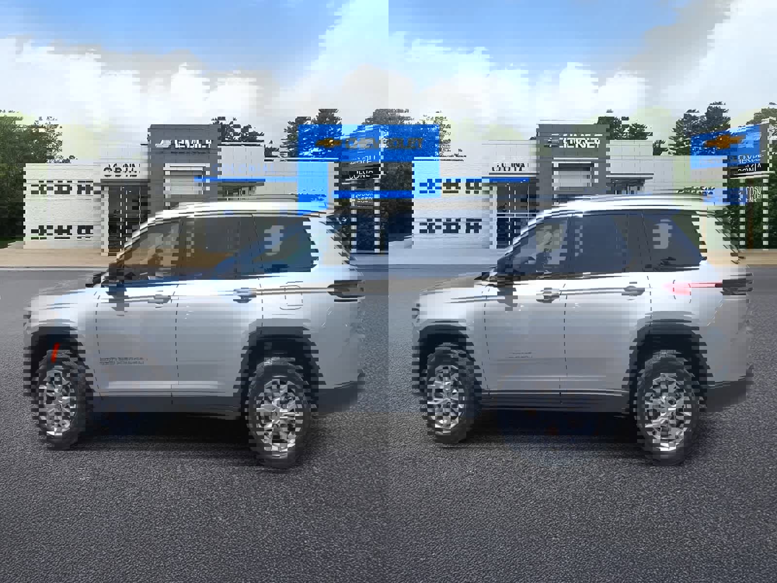 Used 2022 Jeep Grand Cherokee L Limited image 6