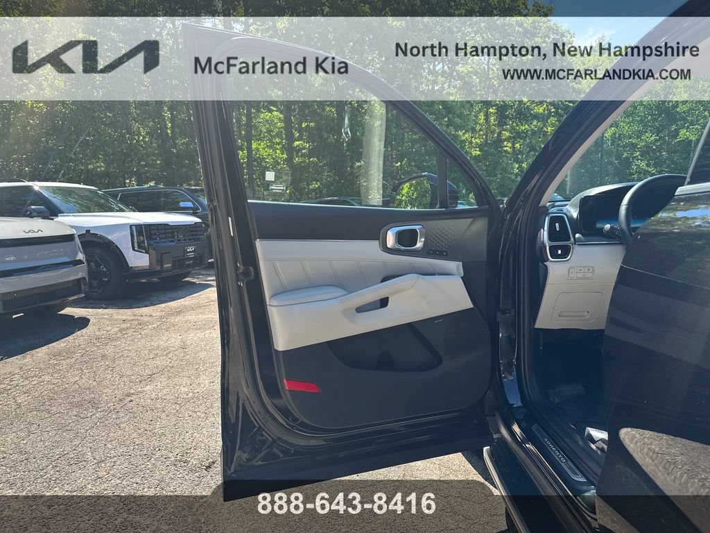 Used 2023 Kia Sorento SX Prestige AWD/4WD image 15