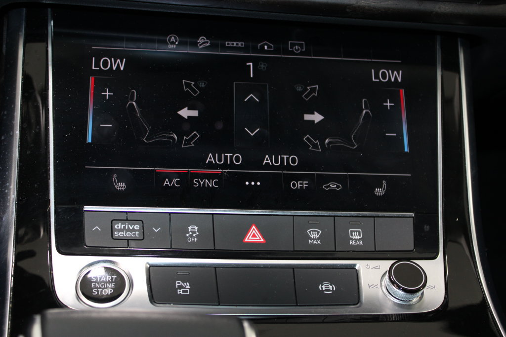 Used 2023 Audi Q8 Premium w/ Convenience Package AWD/4WD image 31