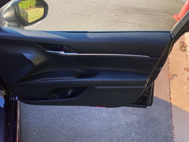 Used 2023 Toyota Camry SE FWD image 35