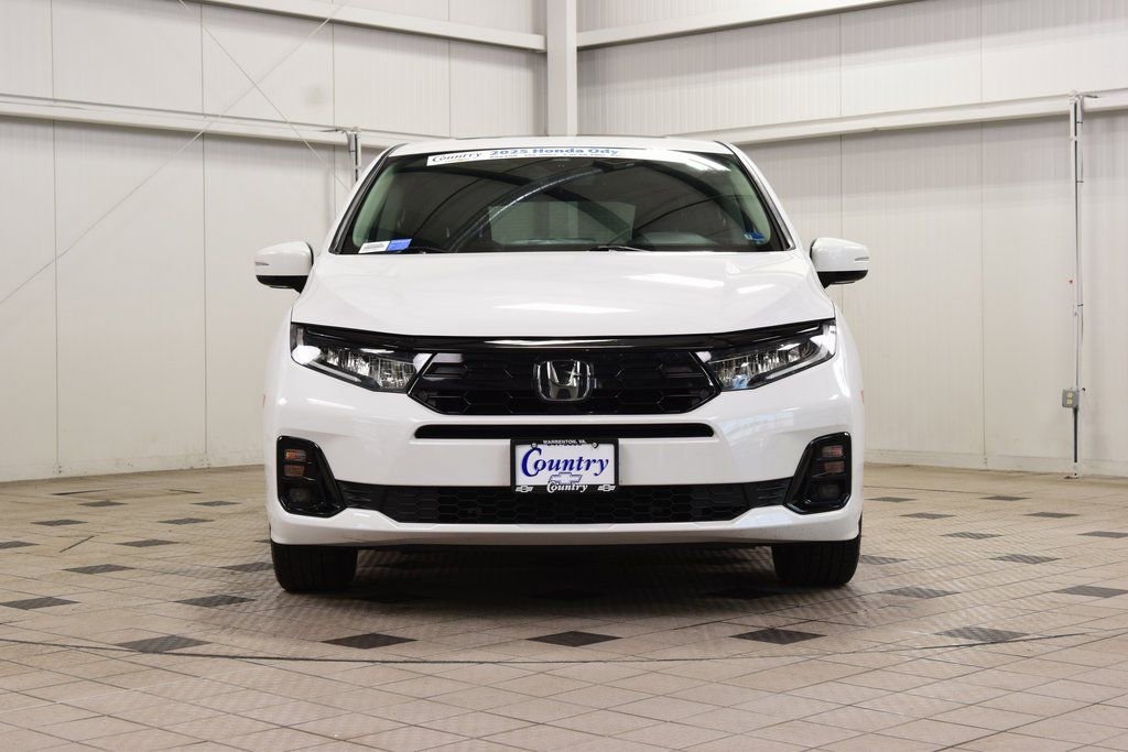 Used 2025 Honda Odyssey Elite image 2