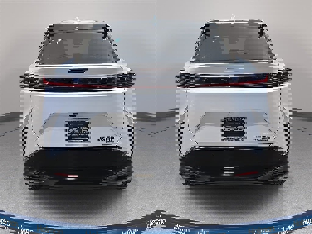 New 2026 Lexus RZ 450e AWD image 6