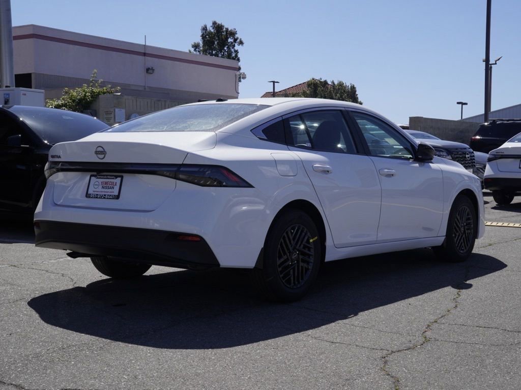 New 2026 Nissan Sentra SV FWD image 4