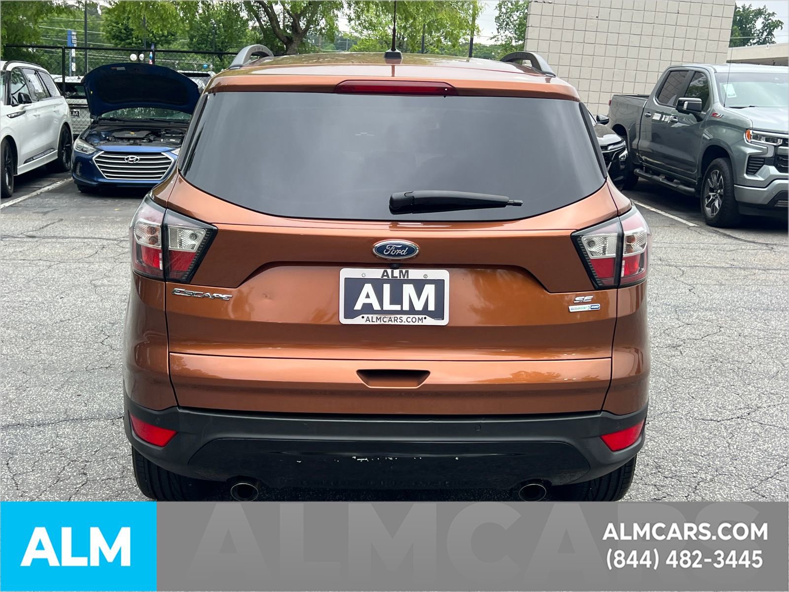 Used 2017 Ford Escape SE w/ Equipment Group 201A AWD/4WD image 6
