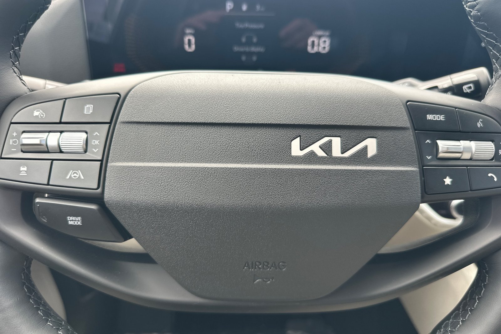 New 2026 Kia Sportage EX FWD image 23