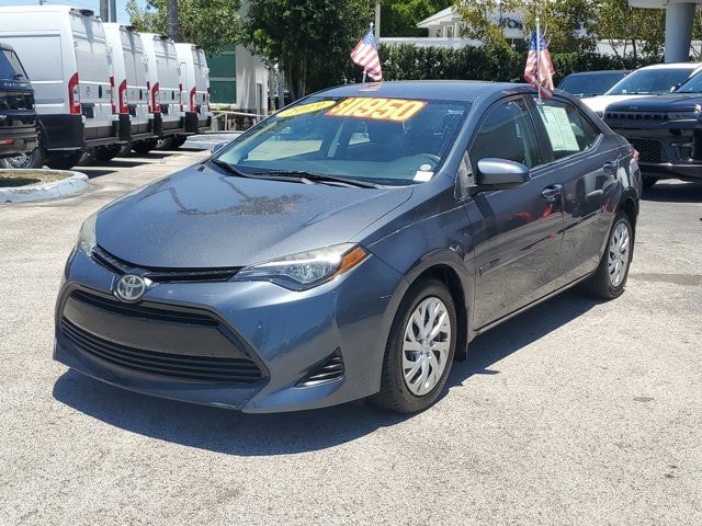 Used 2019 Toyota Corolla LE FWD image 3