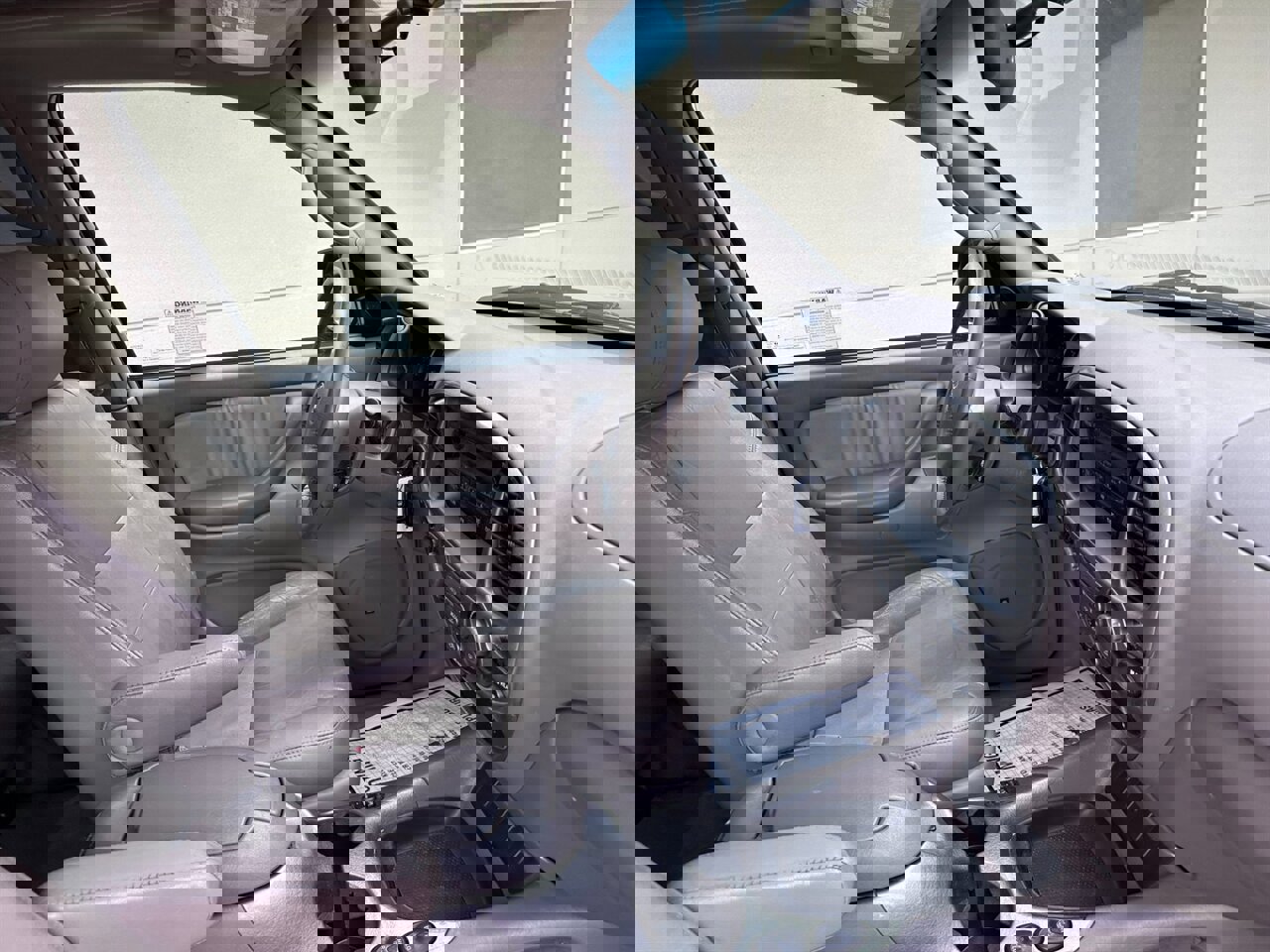 Used 2005 Toyota Sequoia Limited image 30