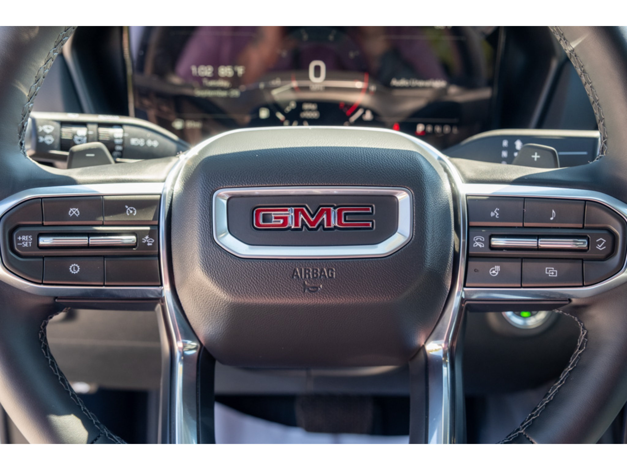 New 2027 GMC Terrain Elevation w/ Elevation Premium Package FWD image 17