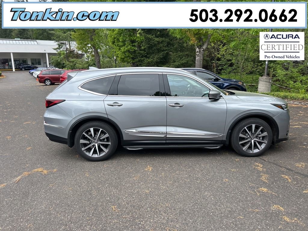 Used 2025 Acura MDX SH-AWD w/ Technology Package image 3