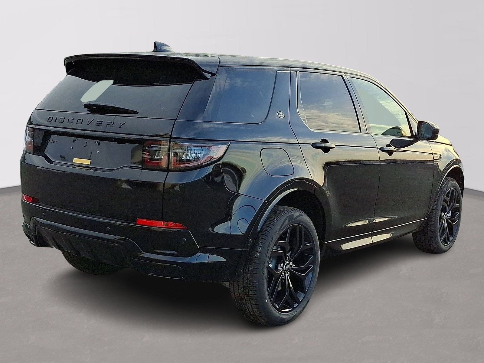New 2026 Land Rover Discovery Sport Landmark image 3
