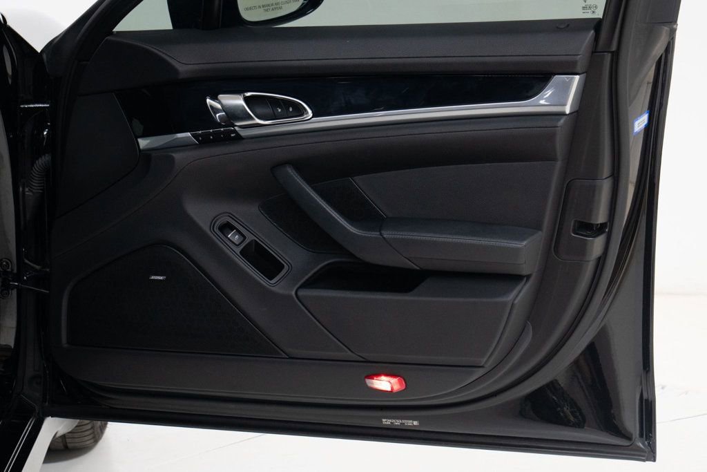 Used 2016 Porsche Panamera Edition image 20