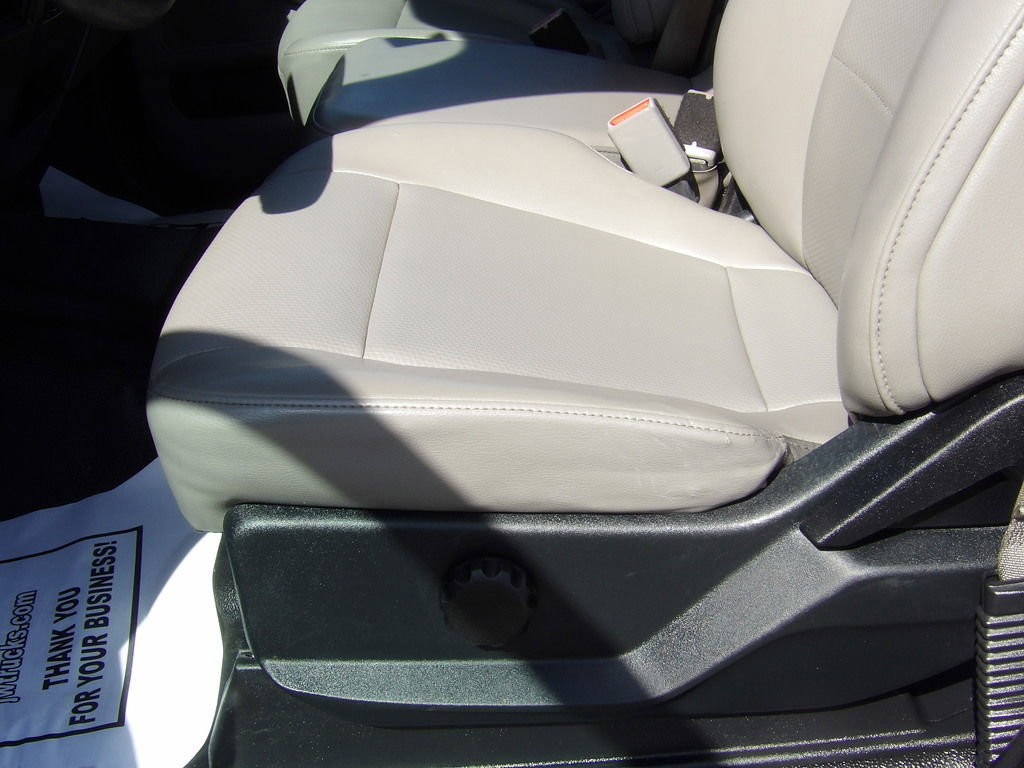 Used 2017 Ford F350 XL image 17