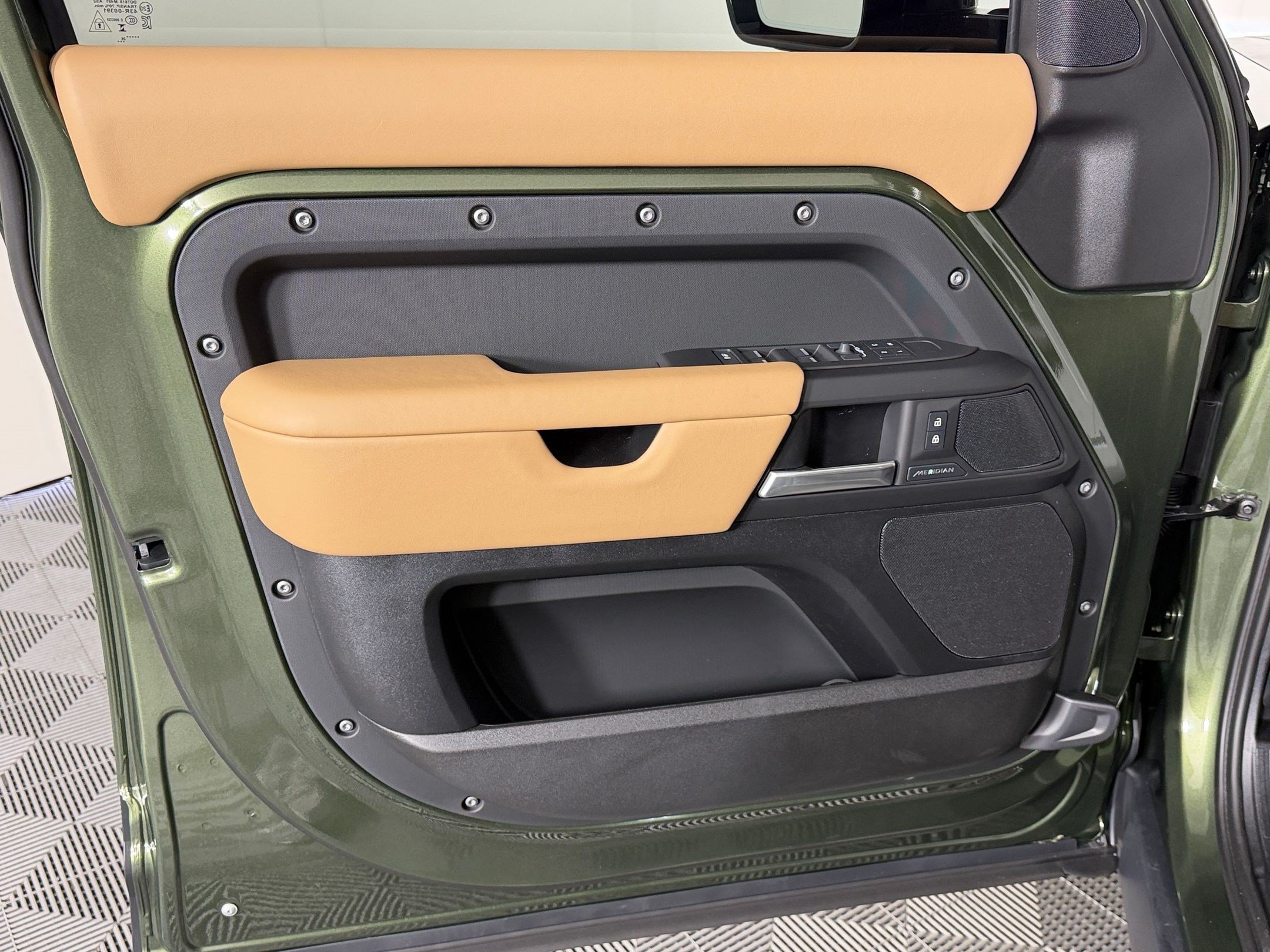 New 2026 Land Rover Defender 110 S AWD/4WD image 11
