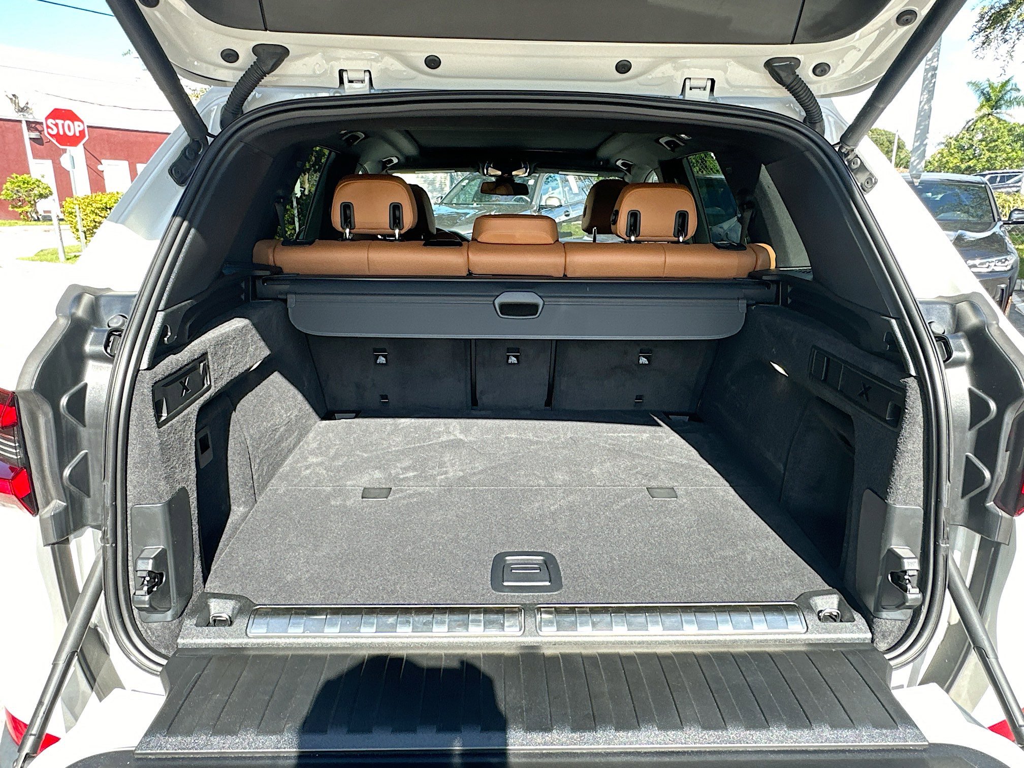 Certified 2023 BMW X5 xDrive45e w/ Parking Assistance Package image 29