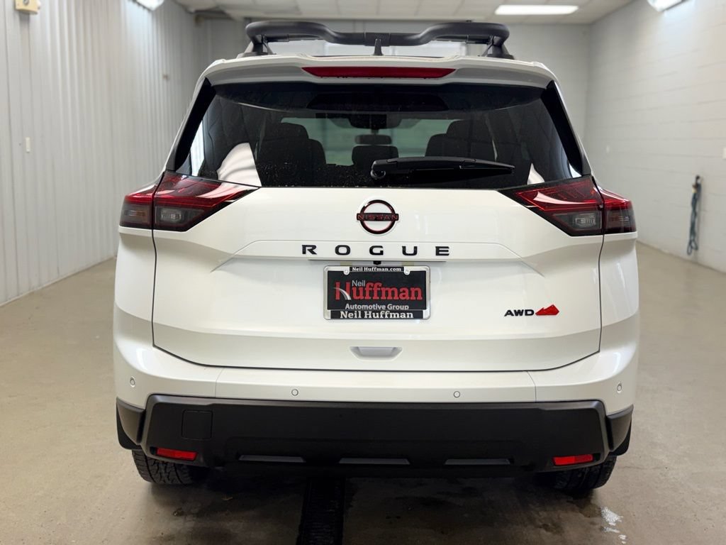 New 2026 Nissan Rogue SV AWD/4WD image 5