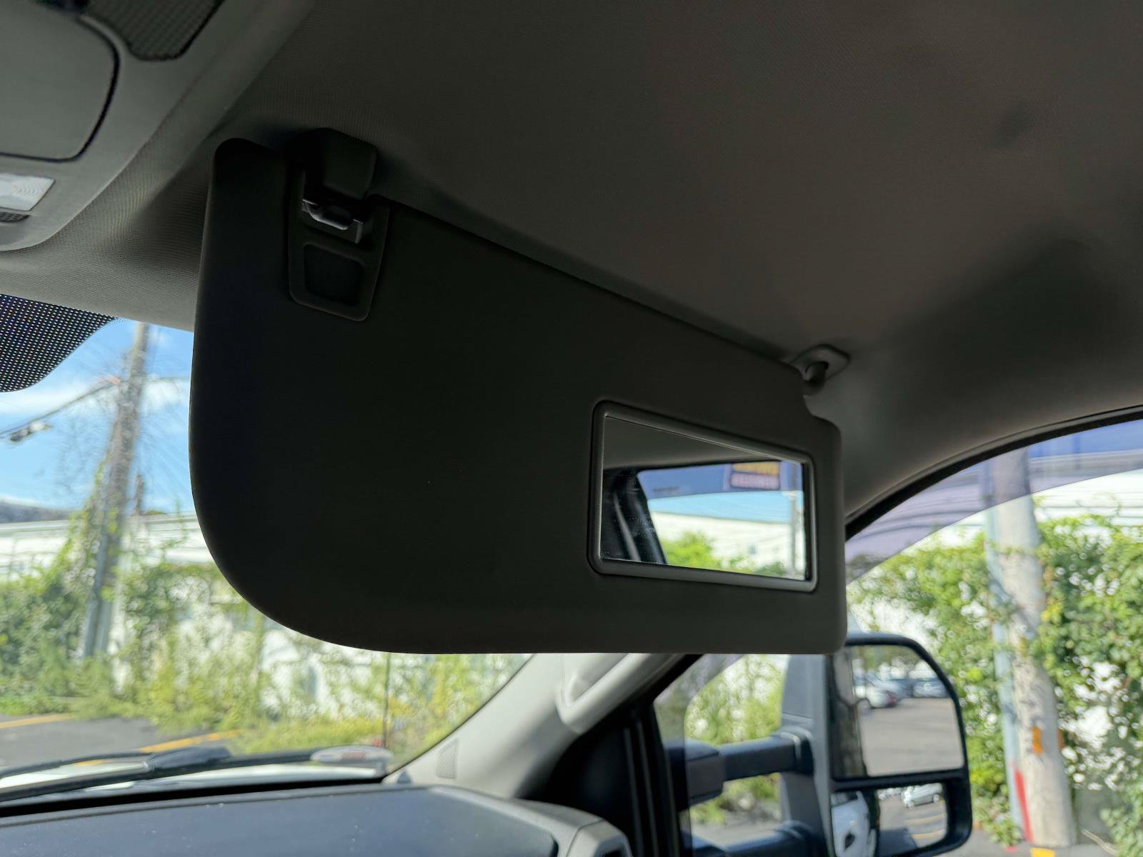Used 2020 Ford F550 4x4 Crew Cab Super Duty image 26