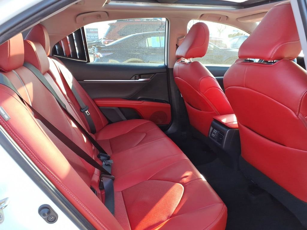 Certified 2019 Toyota Camry XSE image 25