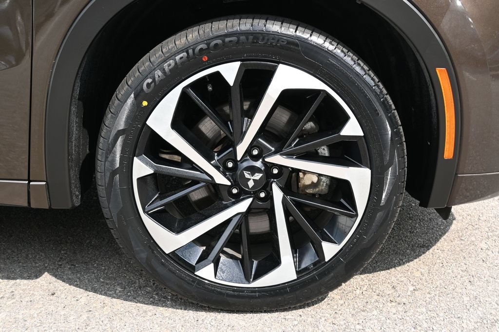Used 2024 Mitsubishi Outlander SEL Black Edition AWD/4WD image 15
