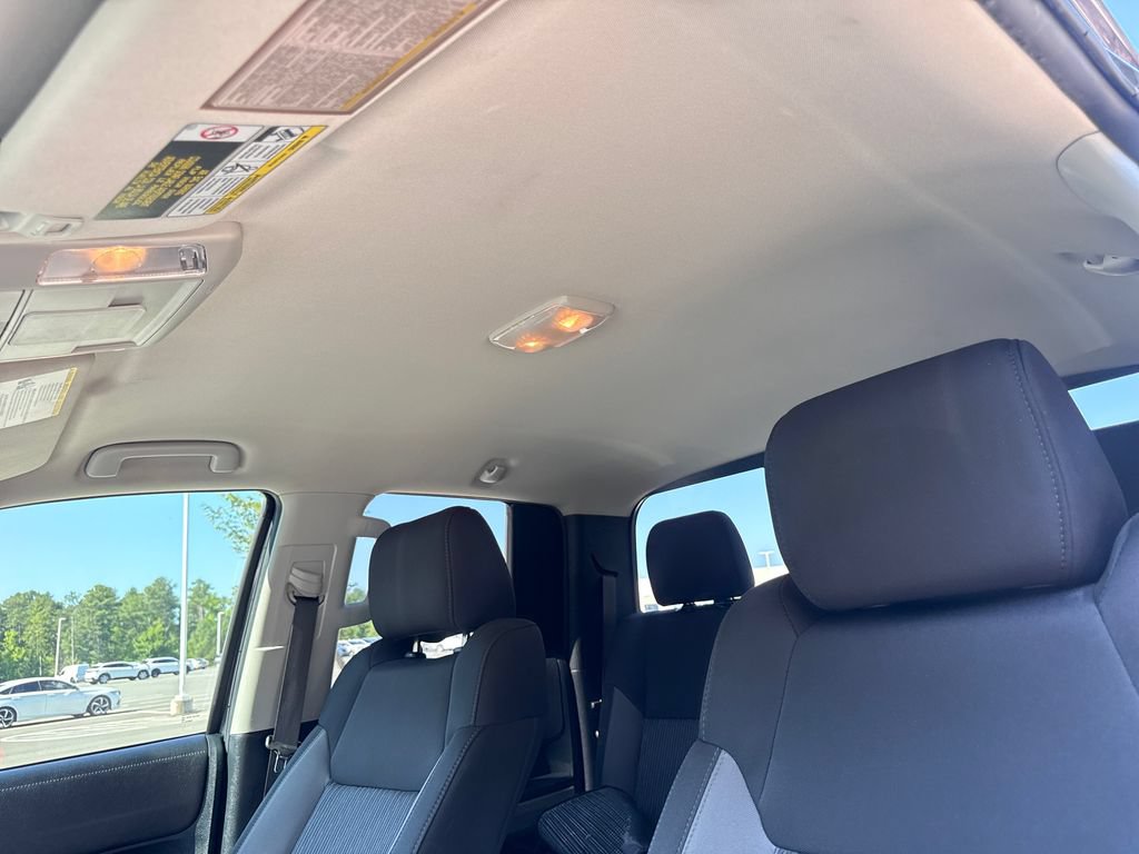 Used 2016 Toyota Tundra SR5 w/ SR5 Upgrade Package AWD/4WD image 30