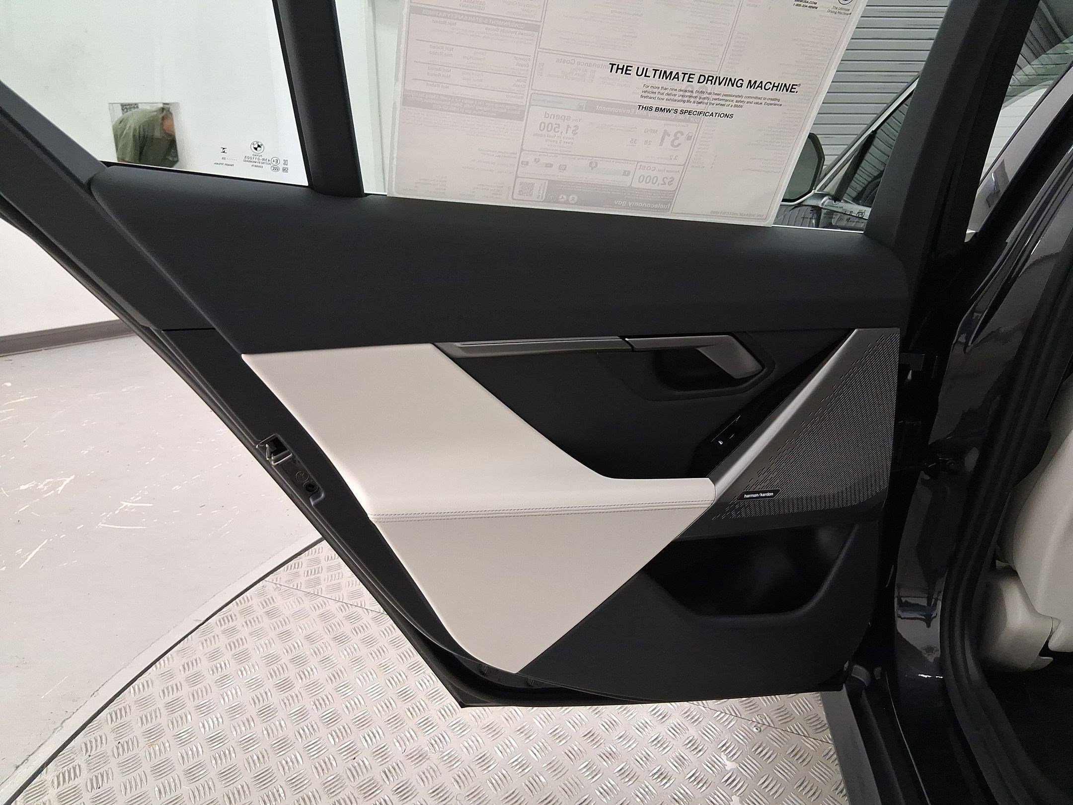 New 2026 BMW 530i w/ Premium Package image 27