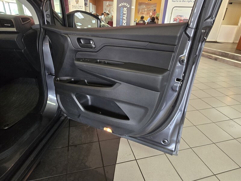 Used 2025 Honda Odyssey EX-L image 12