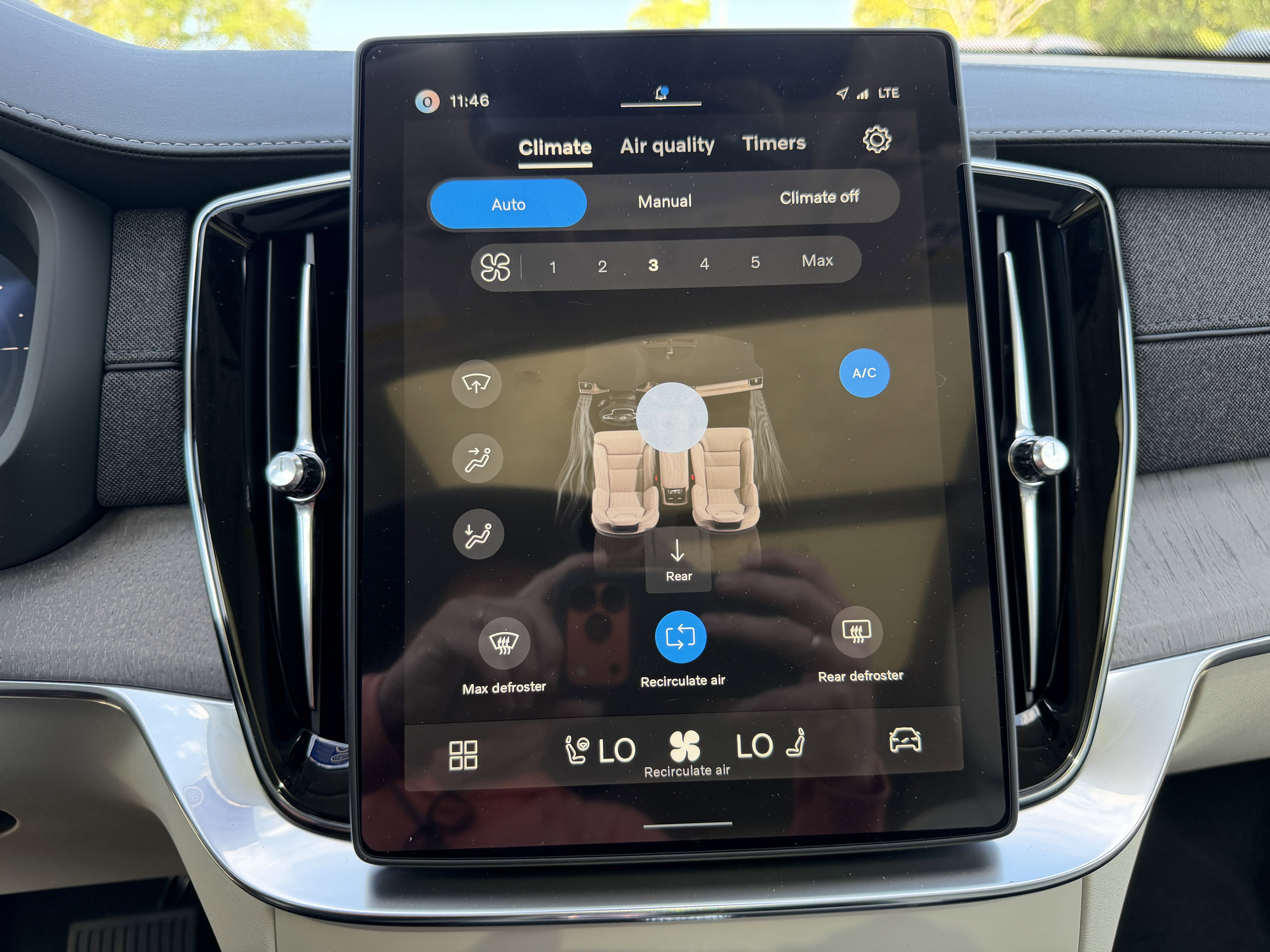 New 2026 Volvo XC90 T8 Ultra w/ Protection Package image 23