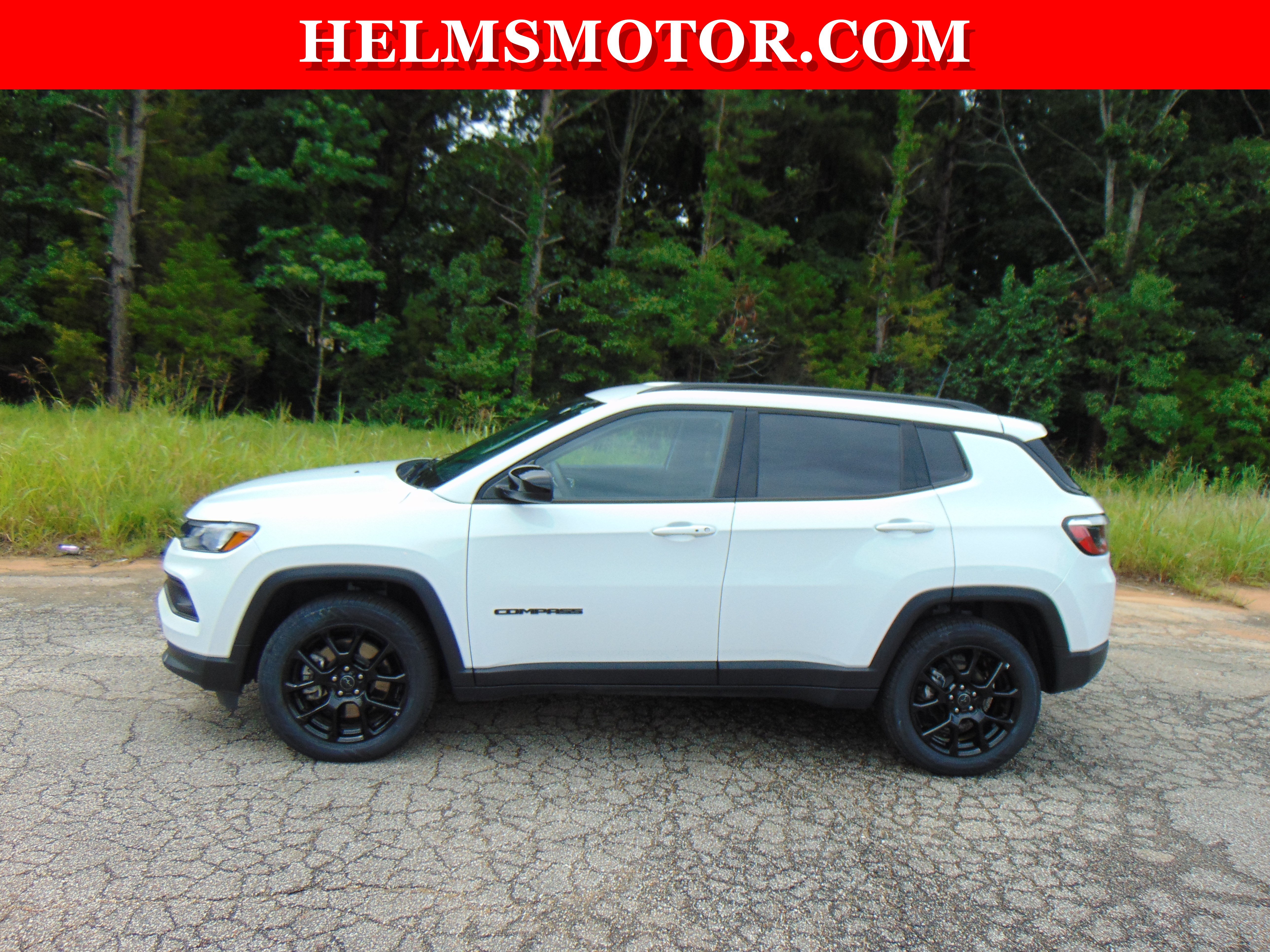 Certified 2025 Jeep Compass Latitude w/ Altitude Special Edition AWD/4WD image 1